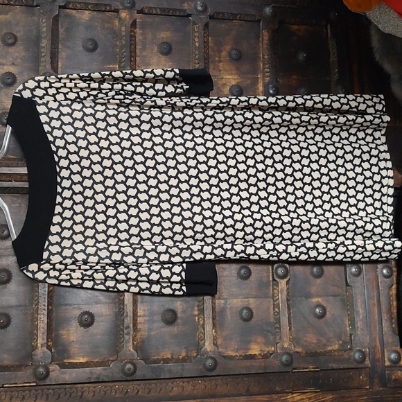 Gilli Retro Print Dress Beige Black Geometric Stretch 3/4 Sleeves Scoop Neck - Picture 4 of 4